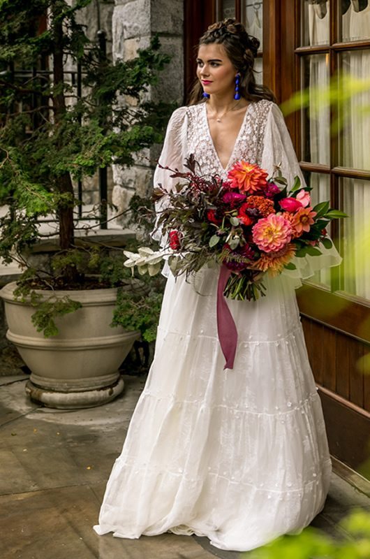 spanish style wedding dress designers