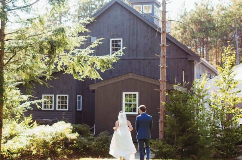 Maine Hidden Pond bride & groom